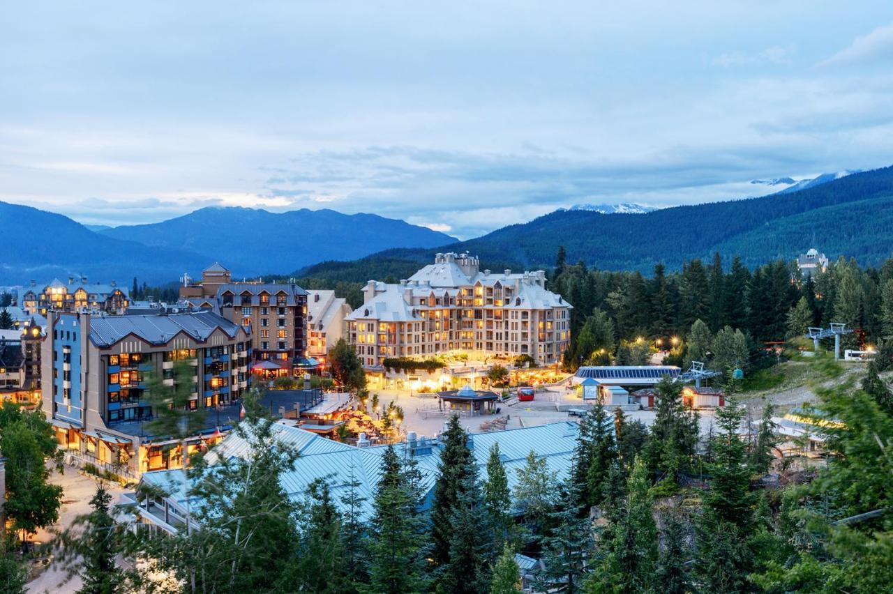Tyndall Stone Lodge By Cozystay Signature Whistler Bagian luar foto